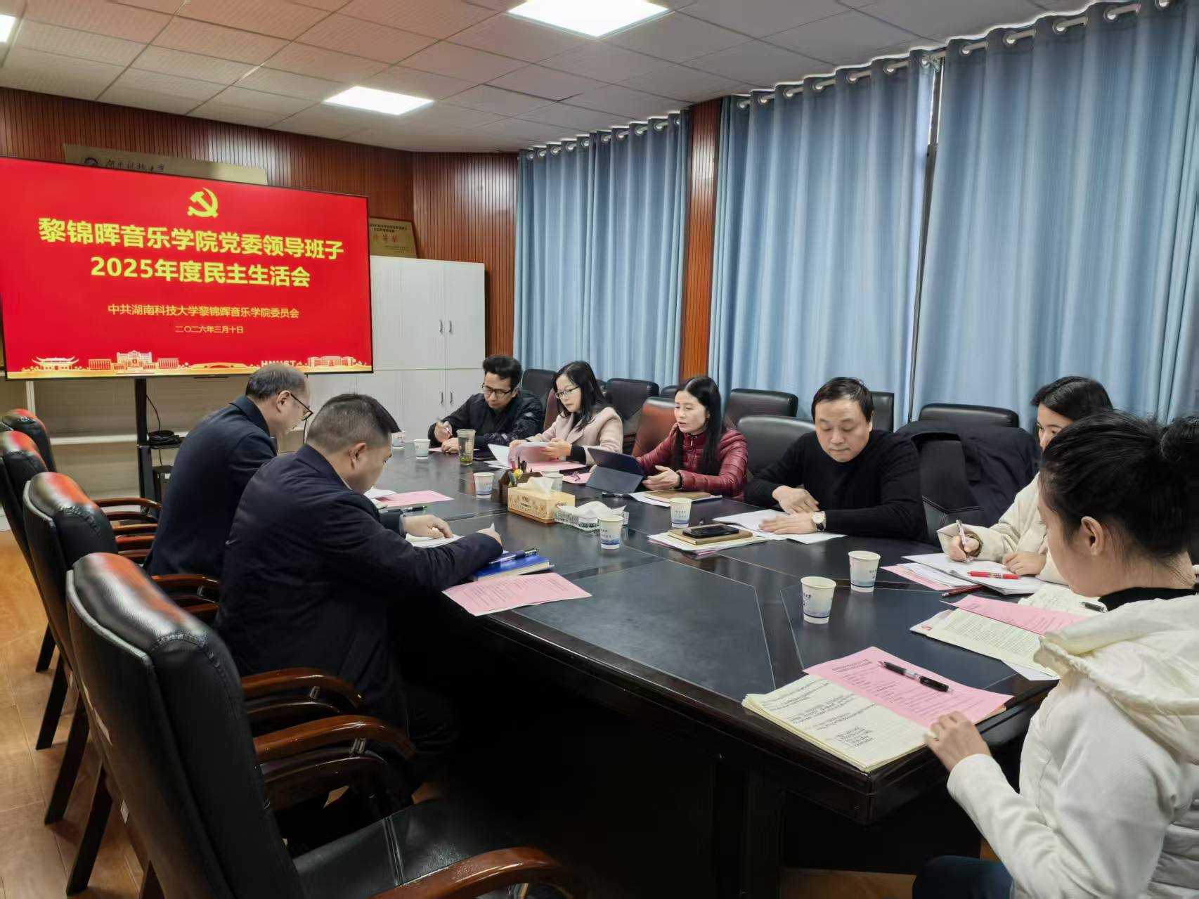 96495341d2ac48a5b02bcade291e46f1.jpg 96495341d2ac48a5b02bcade291e46f1.jpg